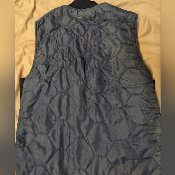 70s Vintage Hunters Vest Navy and Red Puffer Thin Layering Winter fall vest - Picture 5 of 11